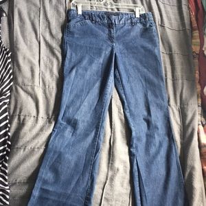 Express Jeans - Editor